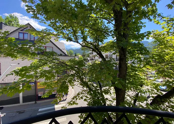 Apartamenty Zakopanepoleca - Krupowki Centrum
